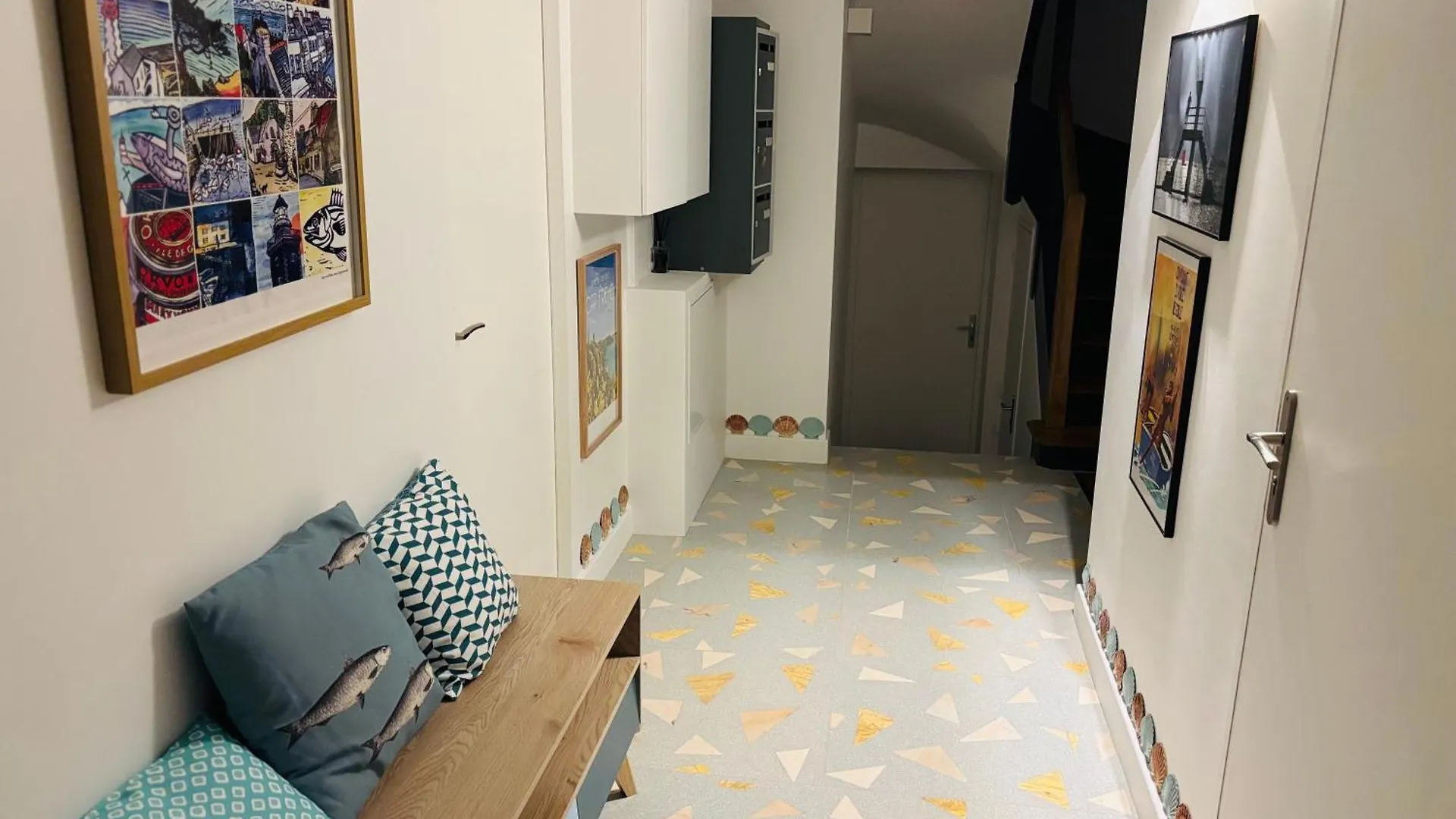 렌 T2 Au Calme - 5 Min A Pied De La Gare Et 10Min A Pied Du Centre Historique - Stationnement 아파트 프랑스